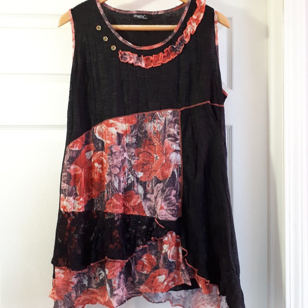 LAST Chance Papa Vancouver Sleeveless Tunic -  Size L - Black & Coral